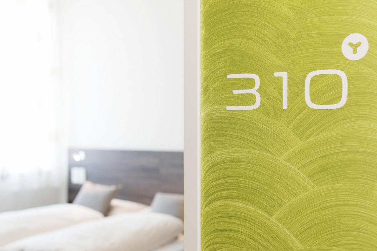 Eee Hotel Traun Exteriér fotografie